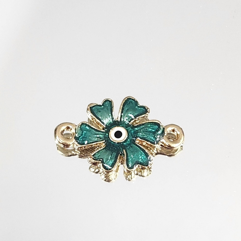 3/$18 Pendant/Charm green flower